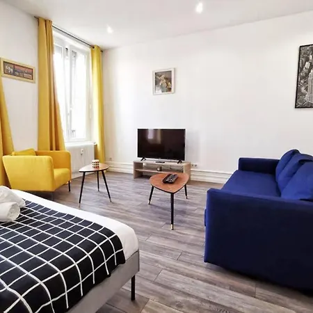 Apartment Chic, Spacieux & Lumineux Au Centre De *